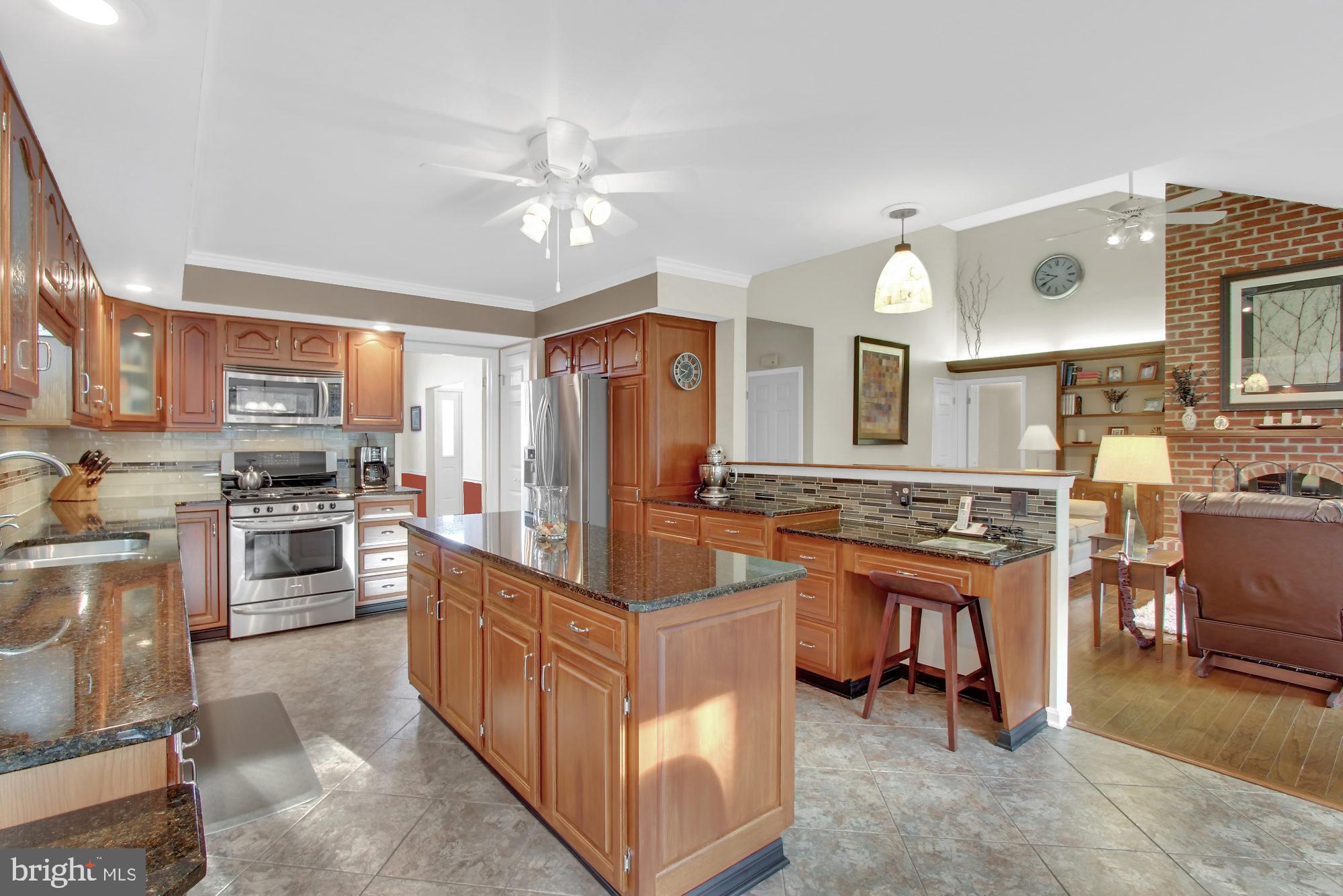 3620 Kingston Road York, PA 17402 - Photo 9 of 28 Gallery Image 9