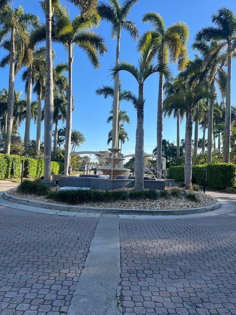 13929 Southwest 102nd Terrace Miami, FL 33186 - Photo 5 of 22