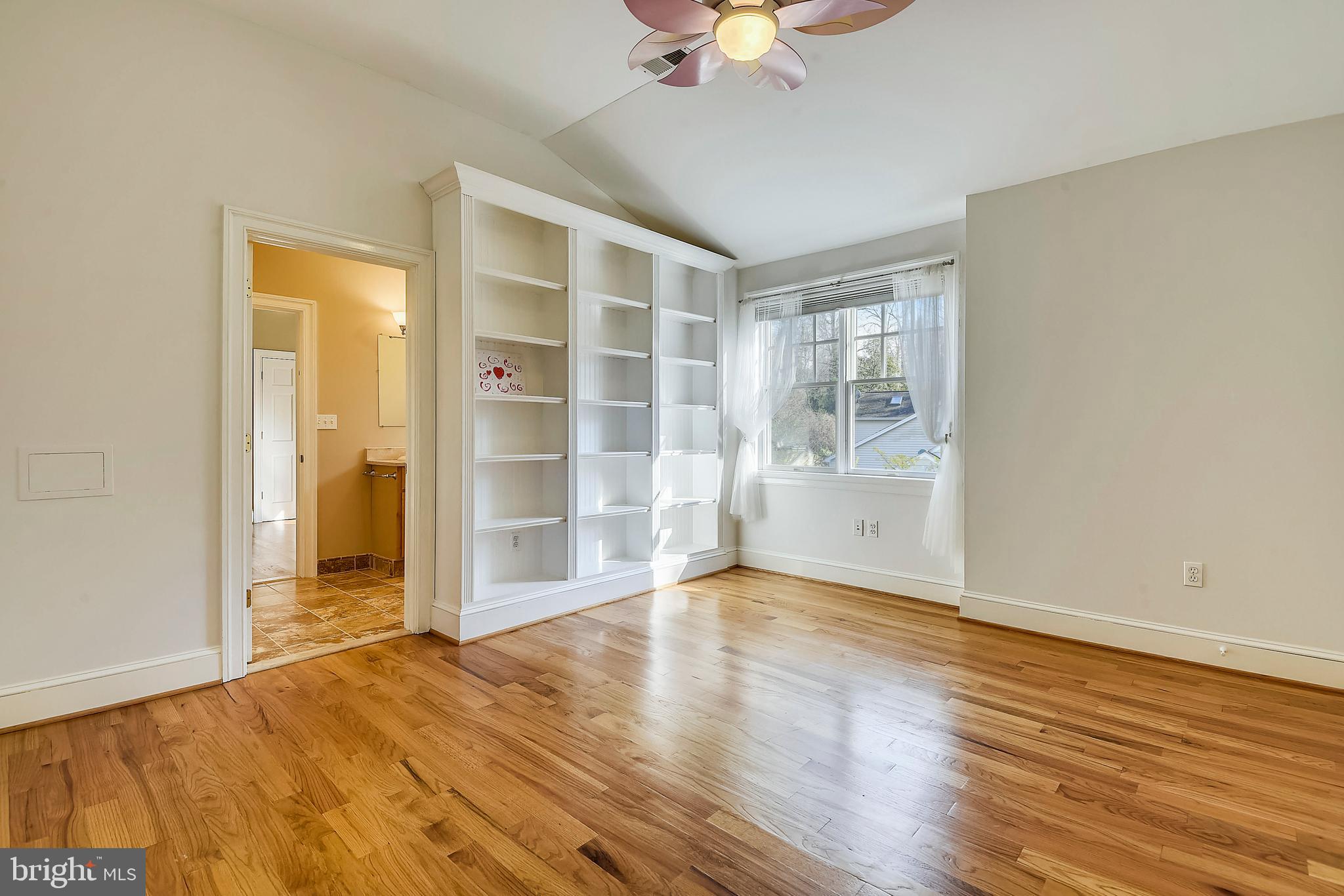 5510 Lambeth Road Bethesda, MD 20814 - Photo 28 of 53 Bedroom #1 has built ins, large closet