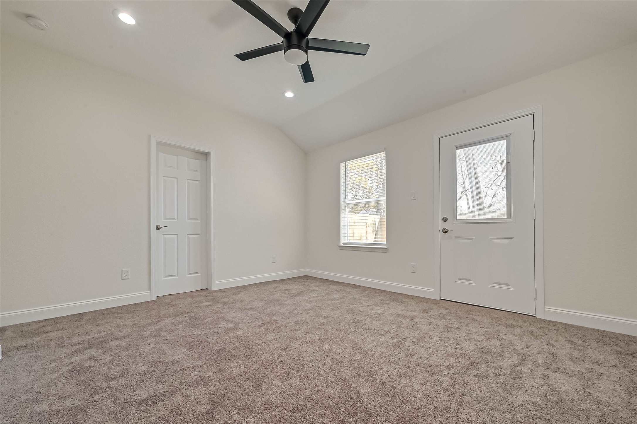 7339 Krueger Road, Unit A Houston, TX 77033 - Photo 30 of 46