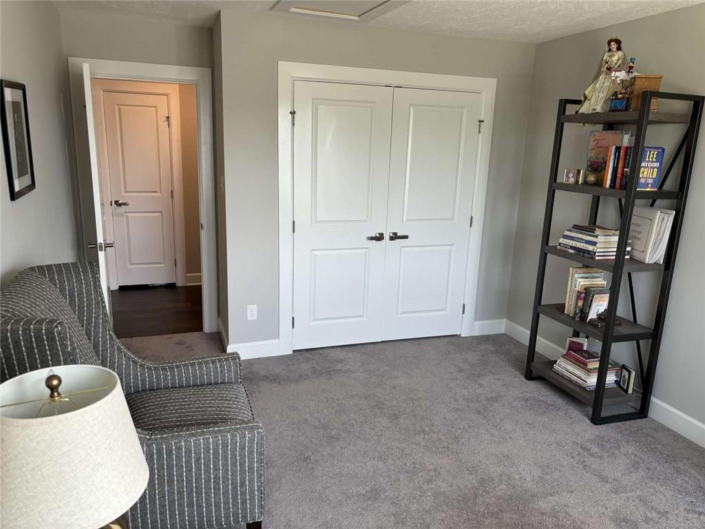 102 Cole Drive McKees Rocks, PA 15136 - Photo 18 of 25 a living room with furniture and a rug
