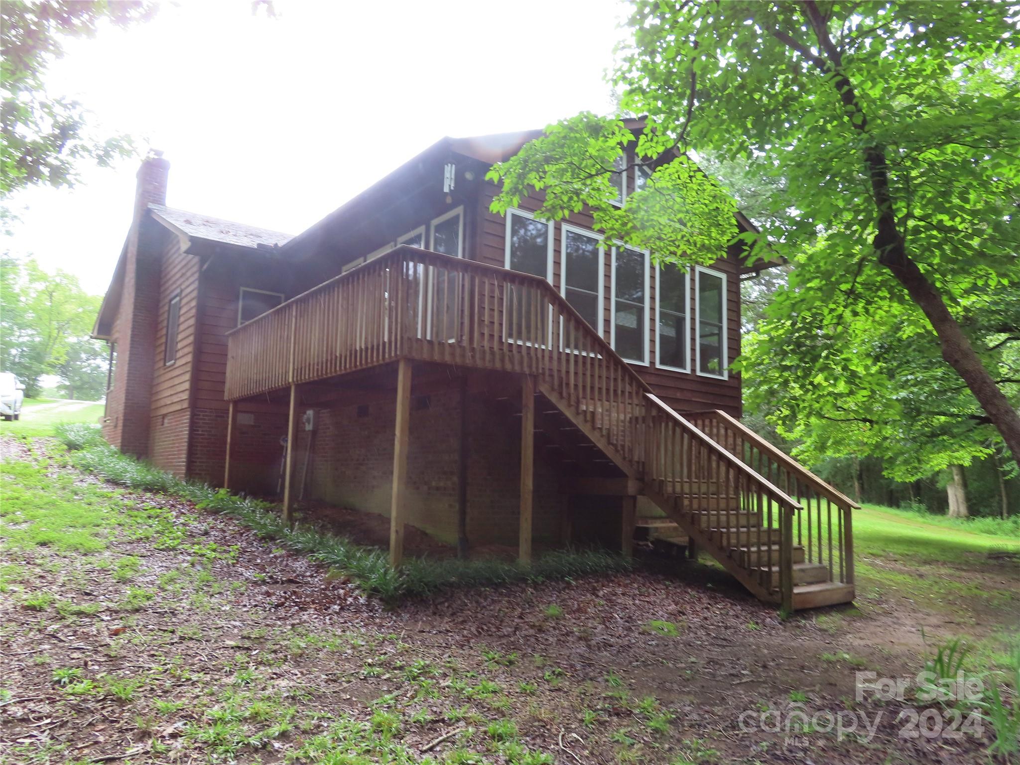952 Meadowbrook Road Chester, SC 29706 - Photo 8 of 23