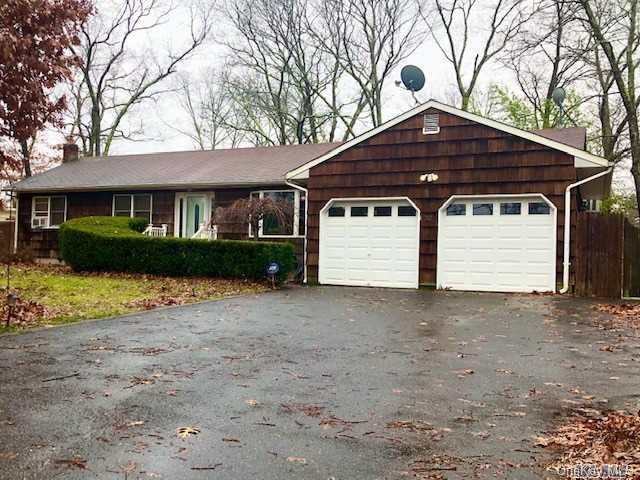 32 Nesaquake Trail Ridge, NY 11961 - Photo 1 of 1 Welcome Home !