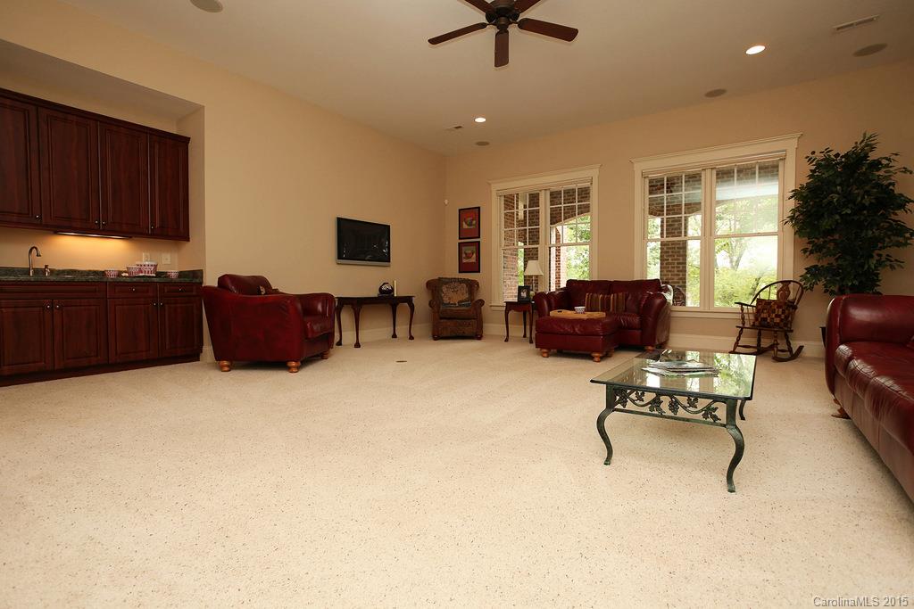 2706 Island Cove Road Fort Mill, SC 29708 - Photo 15 of 24 Gallery Image 15