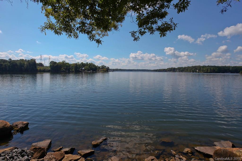2706 Island Cove Road Fort Mill, SC 29708 - Photo 24 of 24 Gallery Image 24
