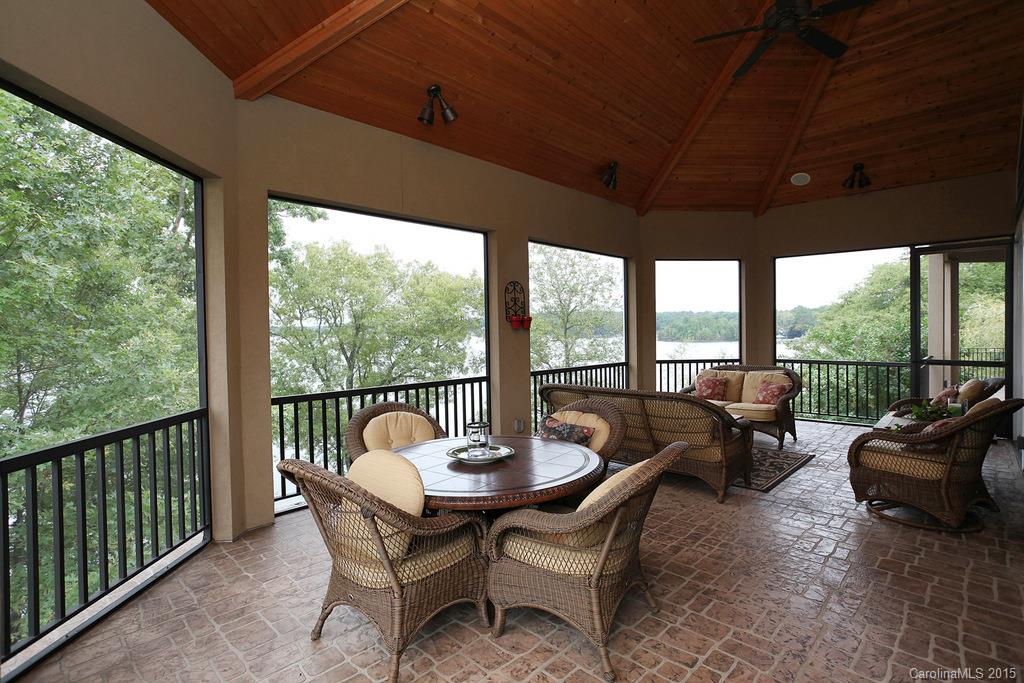 2706 Island Cove Road Fort Mill, SC 29708 - Photo 4 of 24 Gallery Image 4