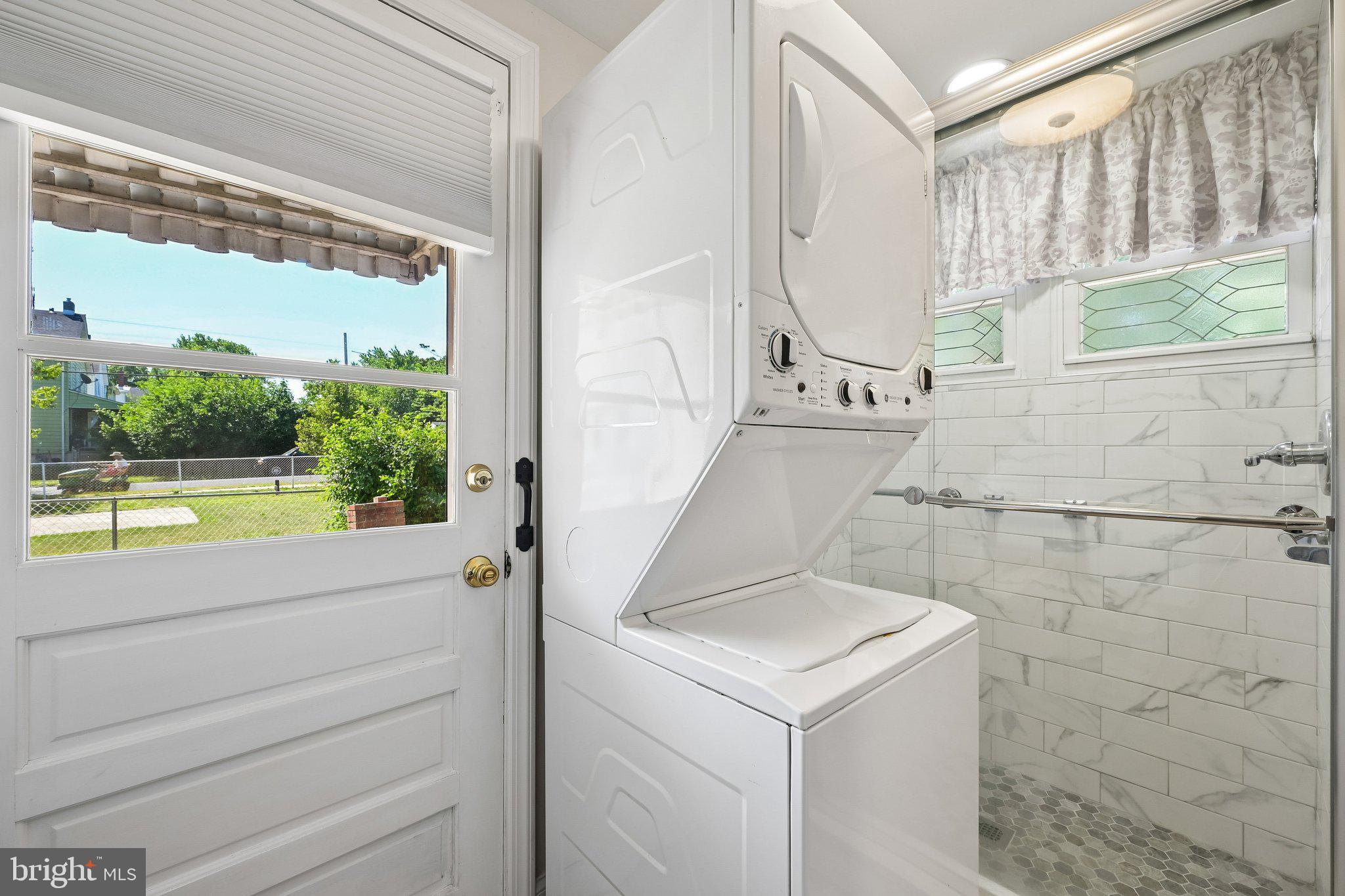 228 Heulings Avenue Riverside, NJ 08075 - Photo 20 of 24 Laundry