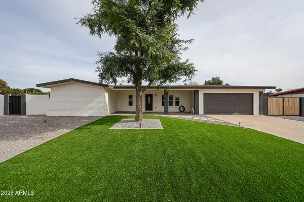 $590,000 | 2267 East Caballero Circle, Mesa, AZ 85213