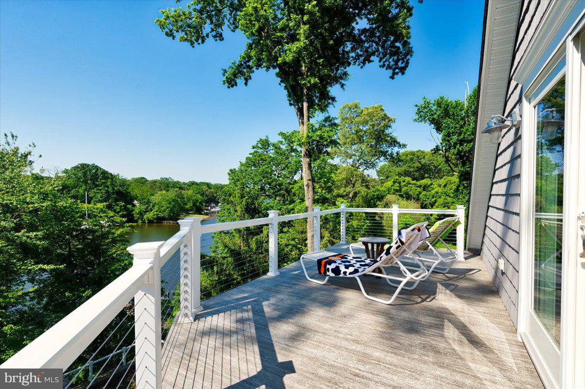 583 Riverside Drive Pasadena, MD 21122 - Photo 28 of 54 Private deck off Owners Suite