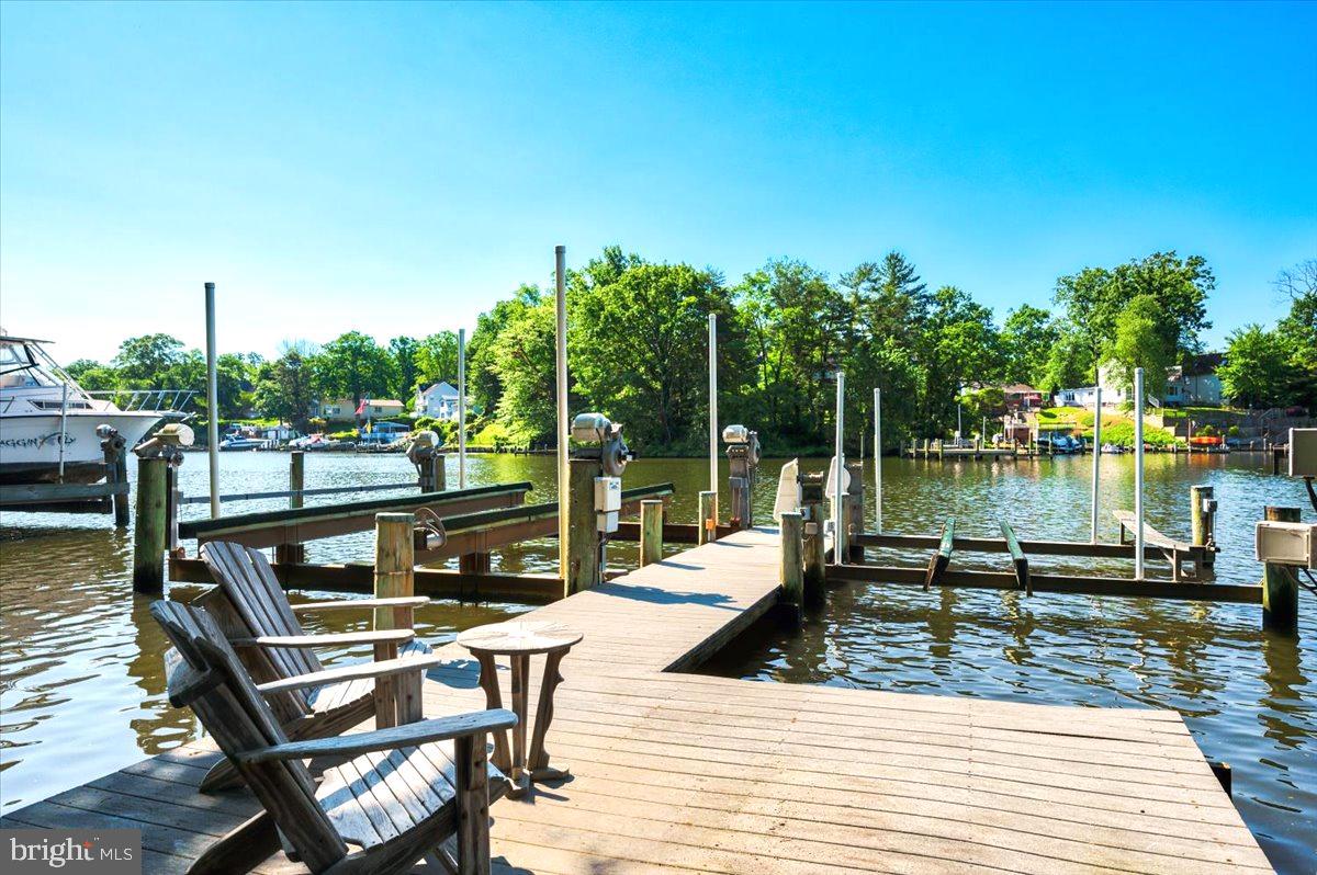583 Riverside Drive Pasadena, MD 21122 - Photo 42 of 54 Private pier with 20,000 AND 10,000 lb boat lifts