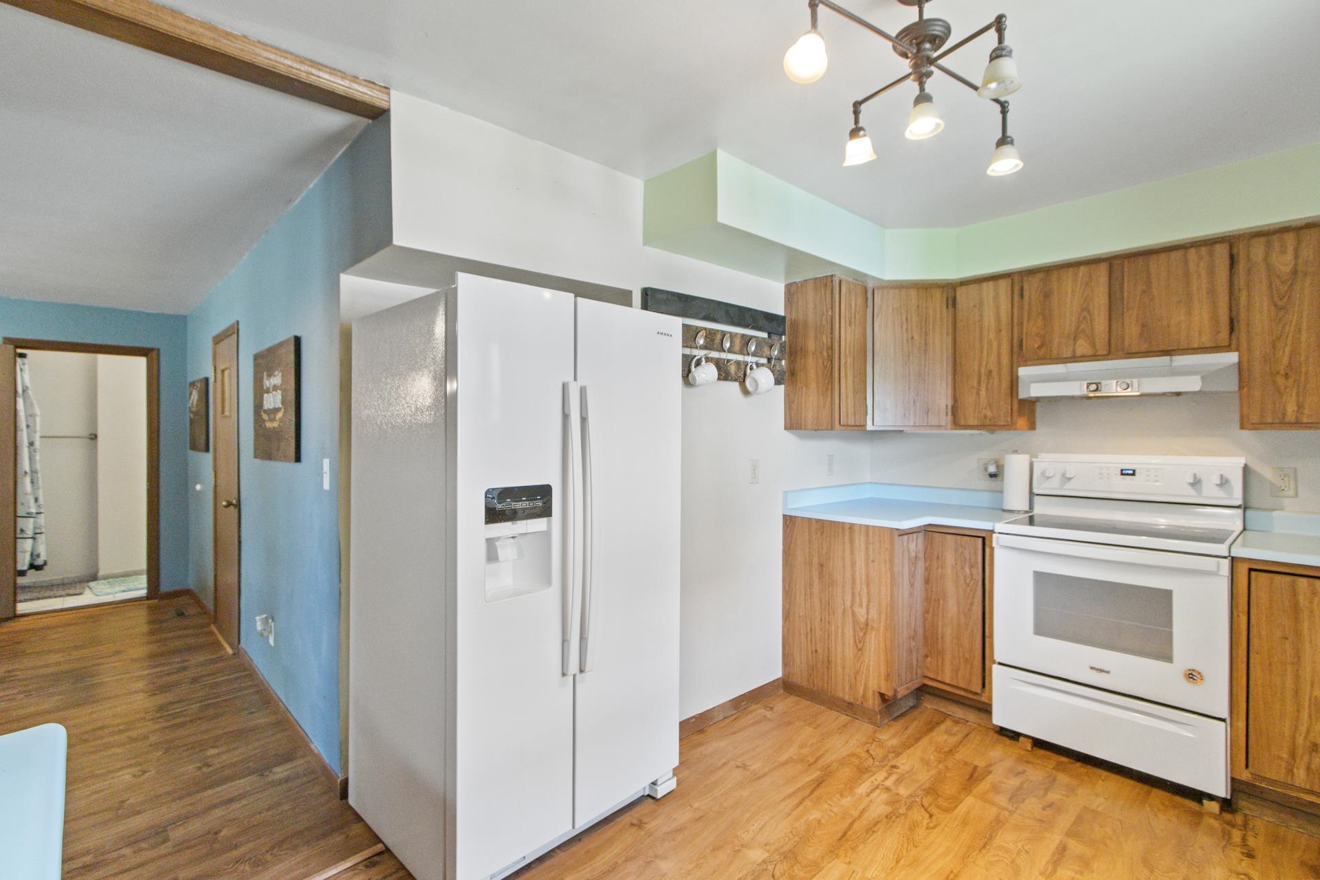 528 4th Street Baraboo, WI 53913 - Photo 18 of 29