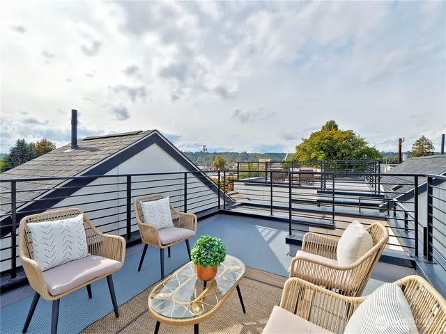 $595,000 | 6920 B Flora Avenue South, Seattle, WA 98108