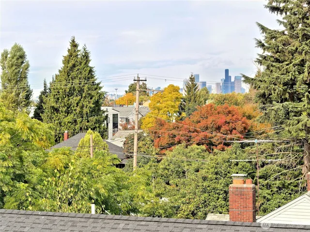 $595,000 | 6920 B Flora Avenue South, Seattle, WA 98108