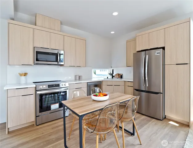 $595,000 | 6920 B Flora Avenue South, Seattle, WA 98108