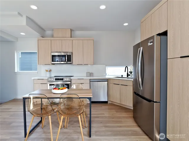 $595,000 | 6920 B Flora Avenue South, Seattle, WA 98108