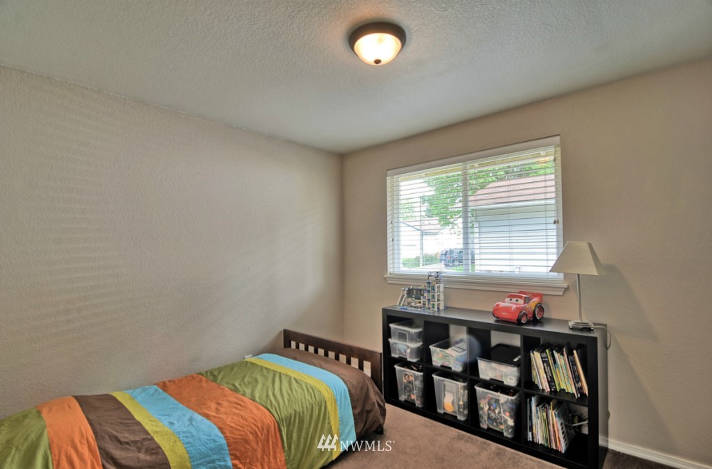16617 26th Drive Southeast Bothell, WA 98012 - Photo 13 of 25 Gallery Image 13