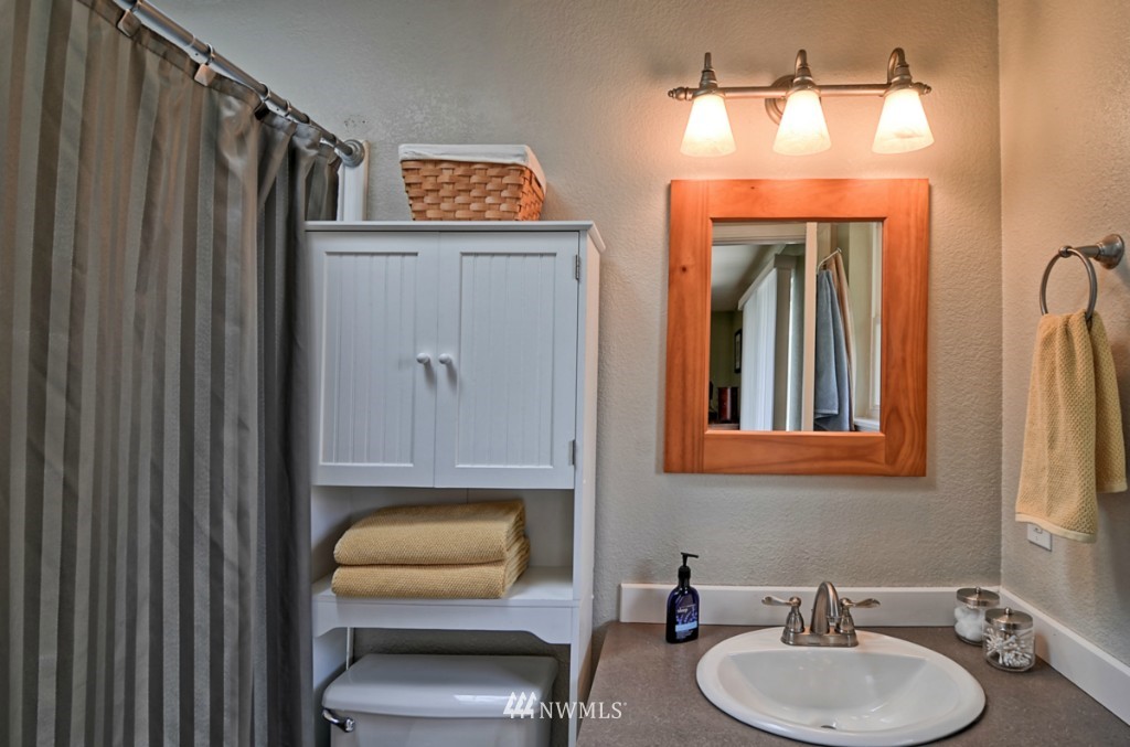 16617 26th Drive Southeast Bothell, WA 98012 - Photo 16 of 25 Gallery Image 16