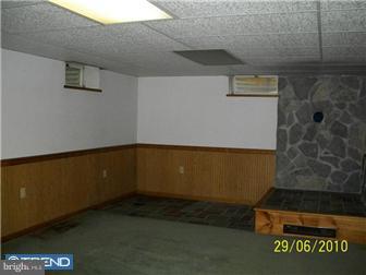 685 Huffs Church Road Alburtis, PA 18011 - Photo 7 of 12 Family Room
