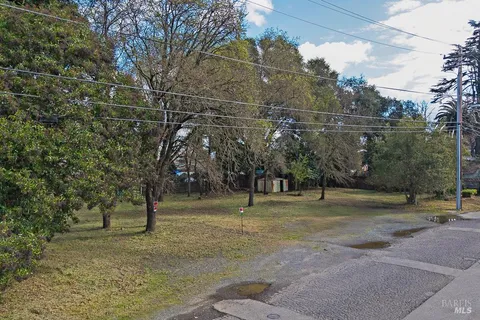 $350,000 | 0 Palm Avenue, Unit 1, Healdsburg, CA 95448