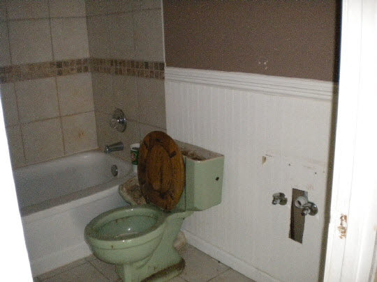 362 North Appleton Road Belvidere, IL 61008 - Photo 6 of 7 a bathroom with a sink and toilet