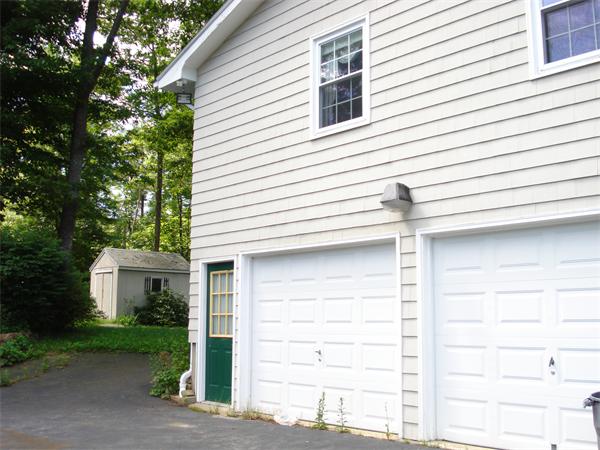 19 Ryan Road Gloucester, MA 01930 - Photo 2 of 17 Gallery Image 2