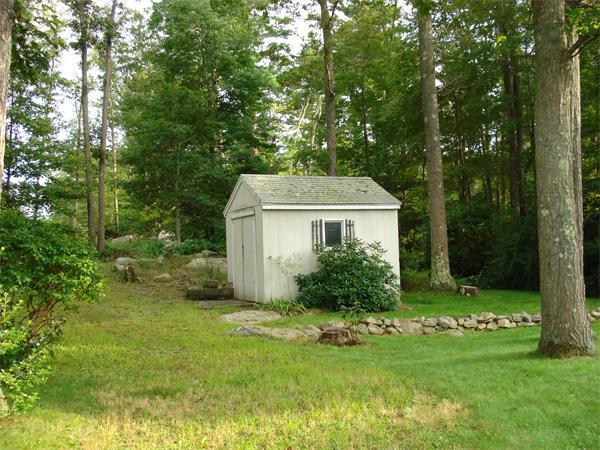 19 Ryan Road Gloucester, MA 01930 - Photo 3 of 17 Gallery Image 3