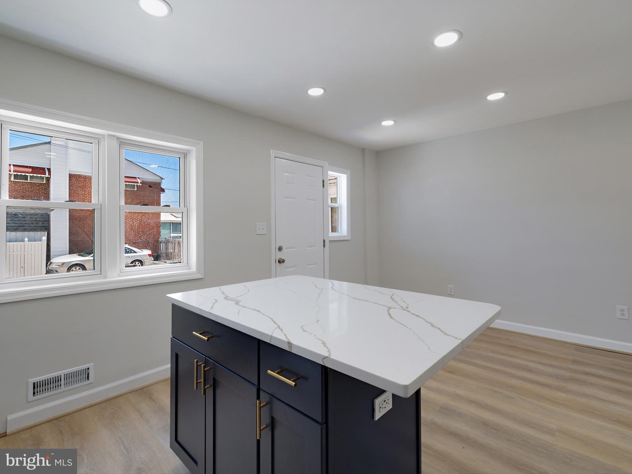 7907 Wallace Road Dundalk, MD 21222 - Photo 12 of 34