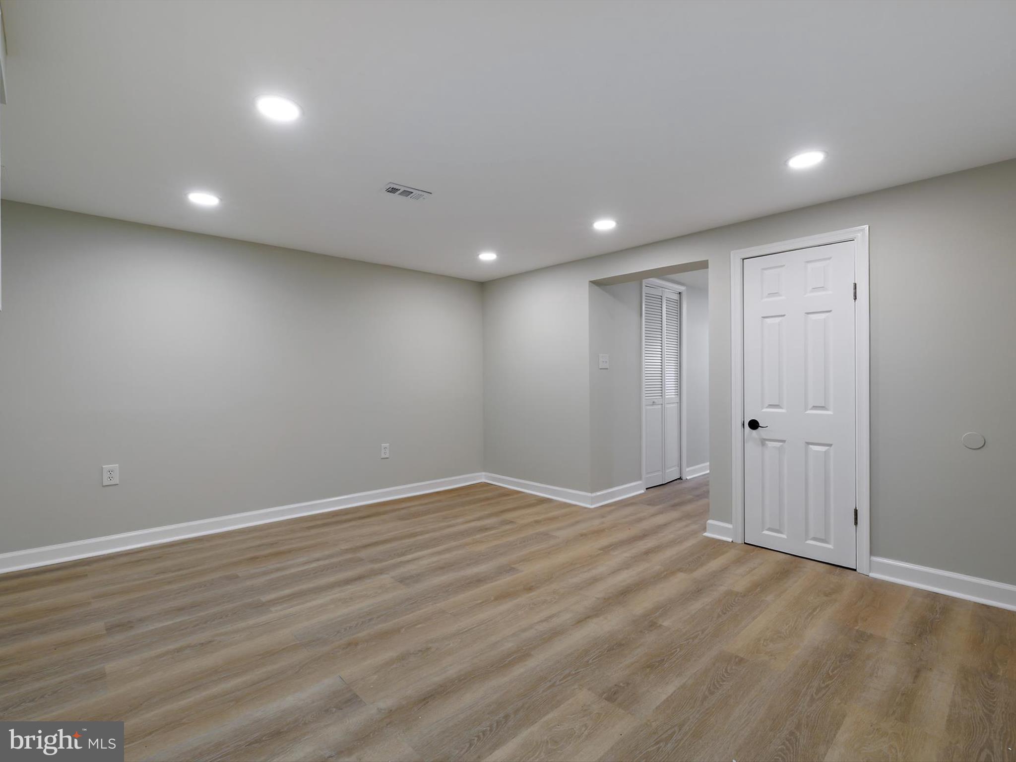 7907 Wallace Road Dundalk, MD 21222 - Photo 23 of 34