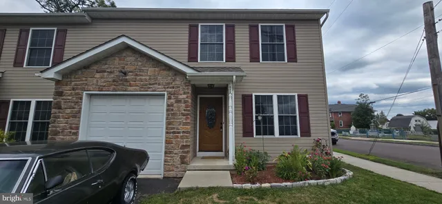 $1,925 | 1009 Juniper Street, Quakertown, PA 18951
