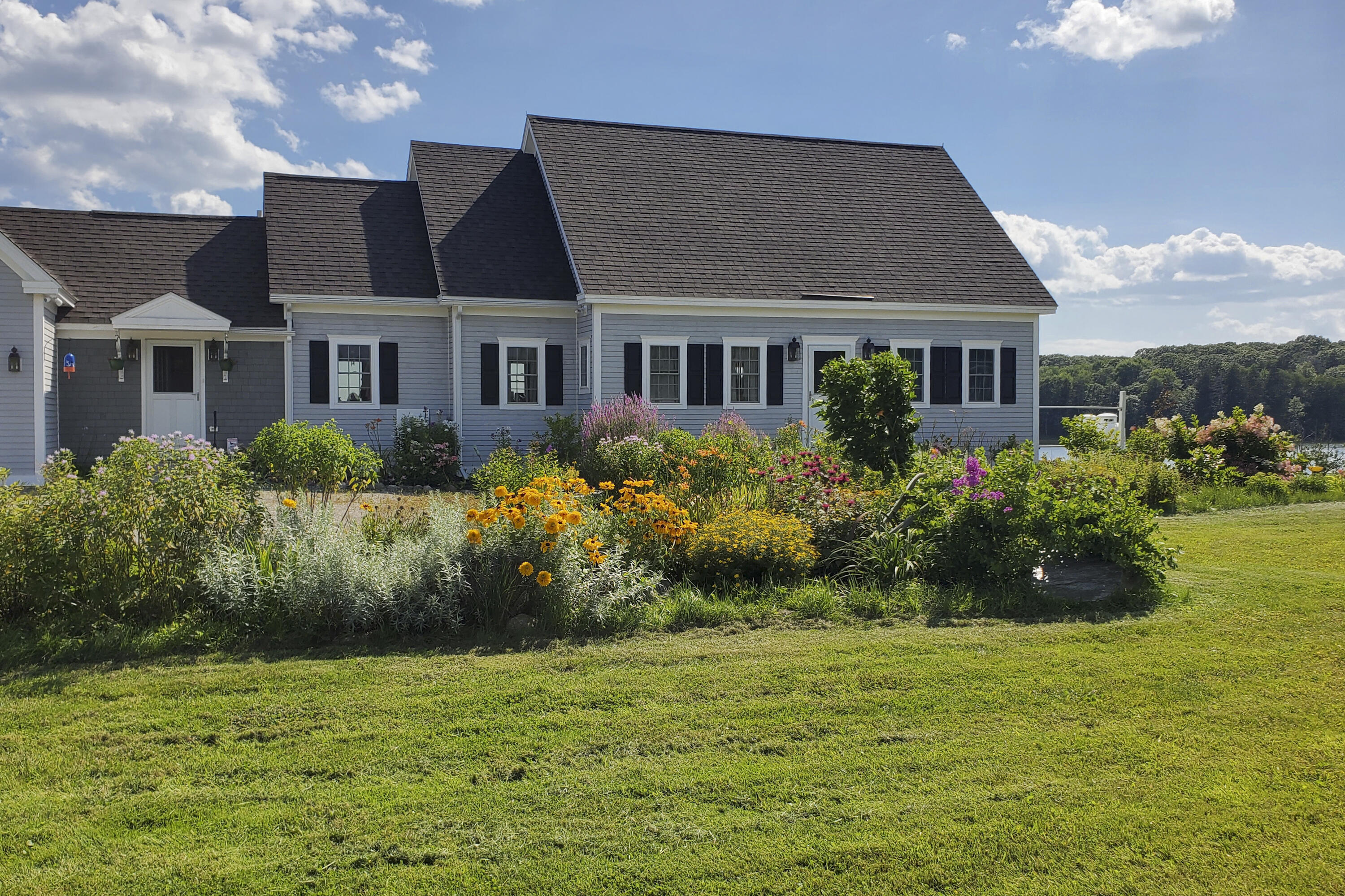 85 River Road Cushing, ME 04563 - Photo 2 of 10 002-38RiverRd-Cushing-SellerImgs
