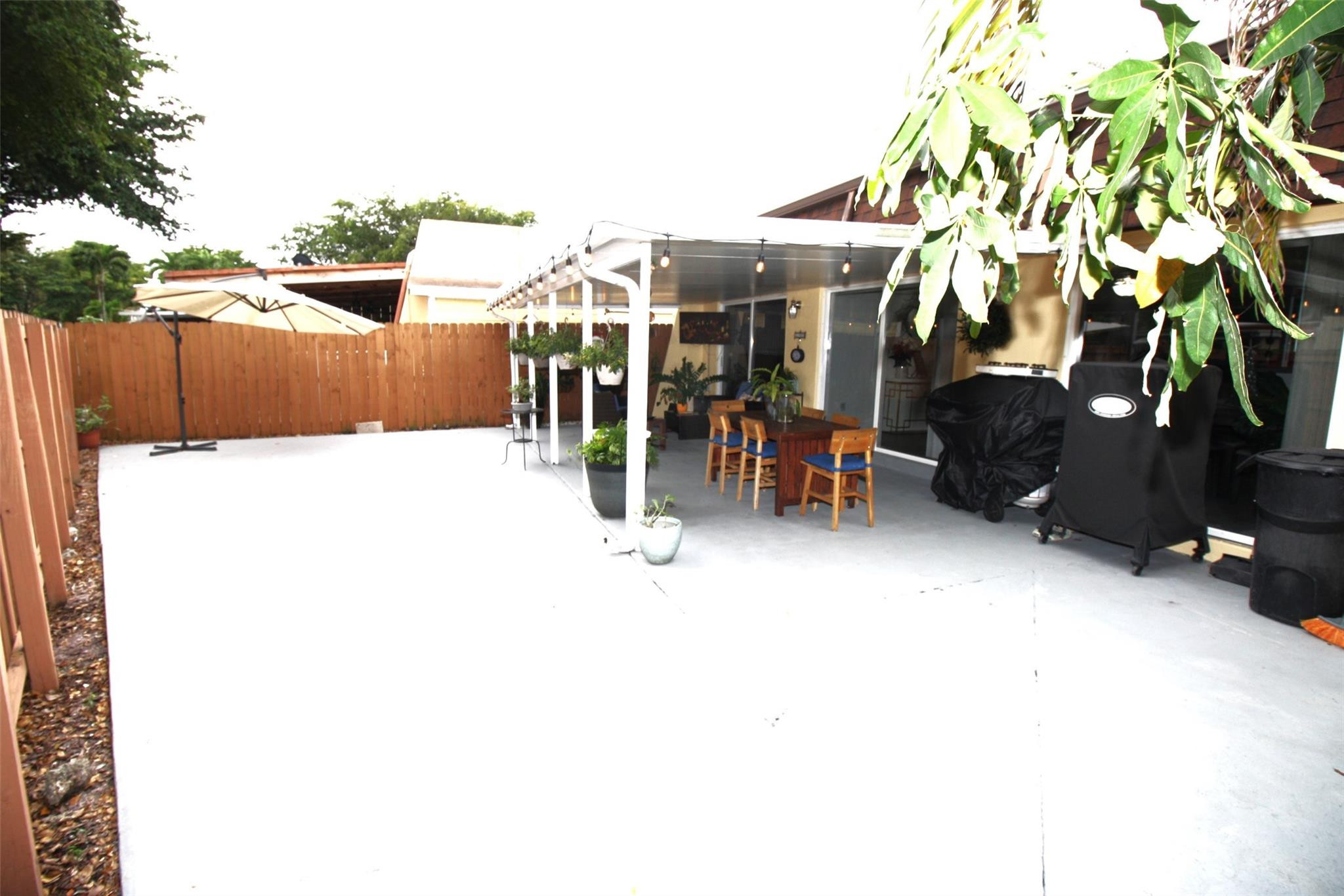 7329 Stardust Drive, Unit 7329 Hialeah, FL 33015 - Photo 12 of 30 Photo 12