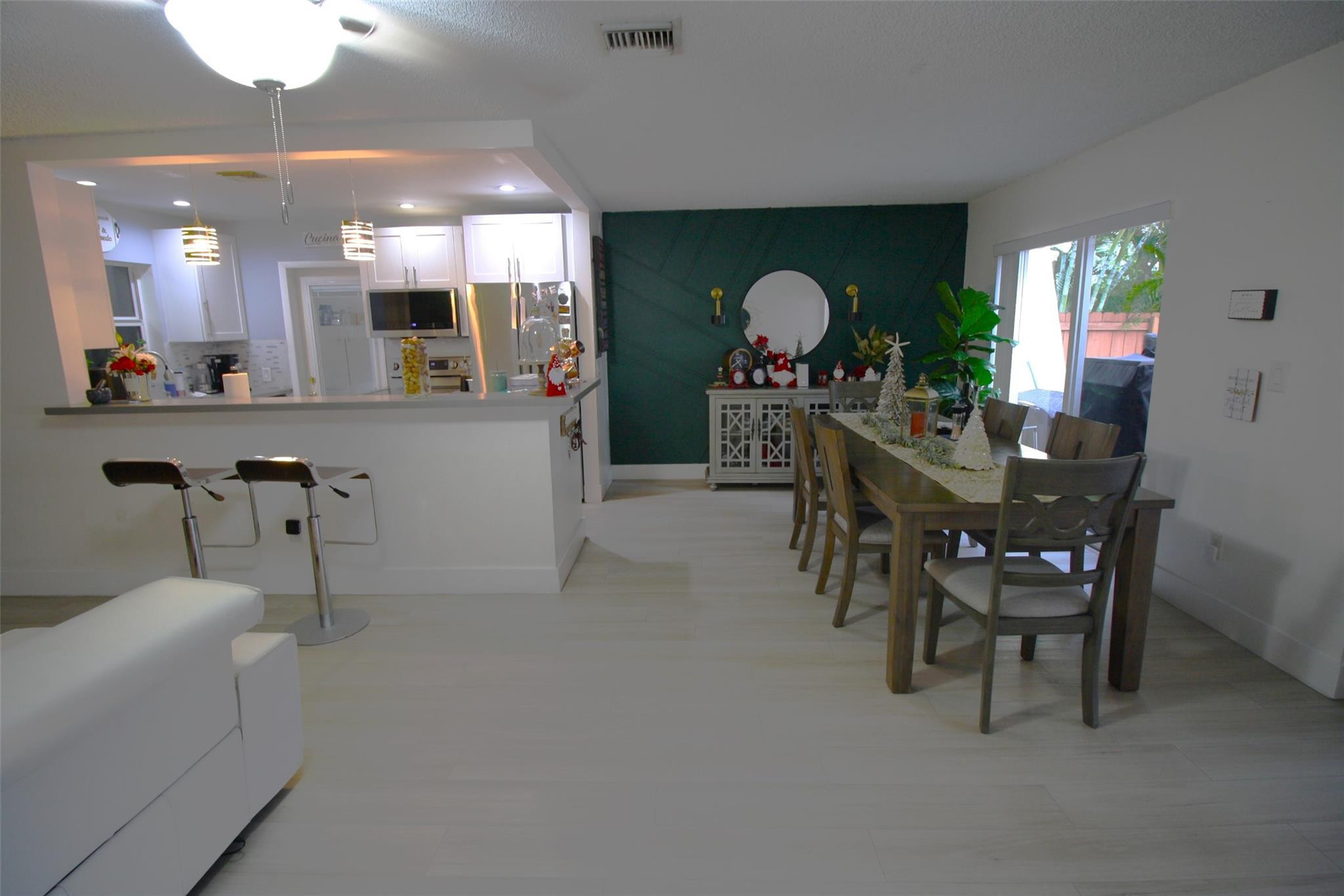 7329 Stardust Drive, Unit 7329 Hialeah, FL 33015 - Photo 7 of 30 Photo 7