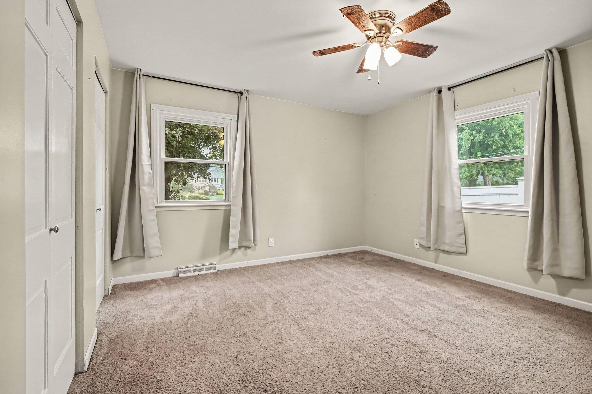 724 Crescent Road Jackson, MI 49203 - Photo 15 of 25 017_file_7996