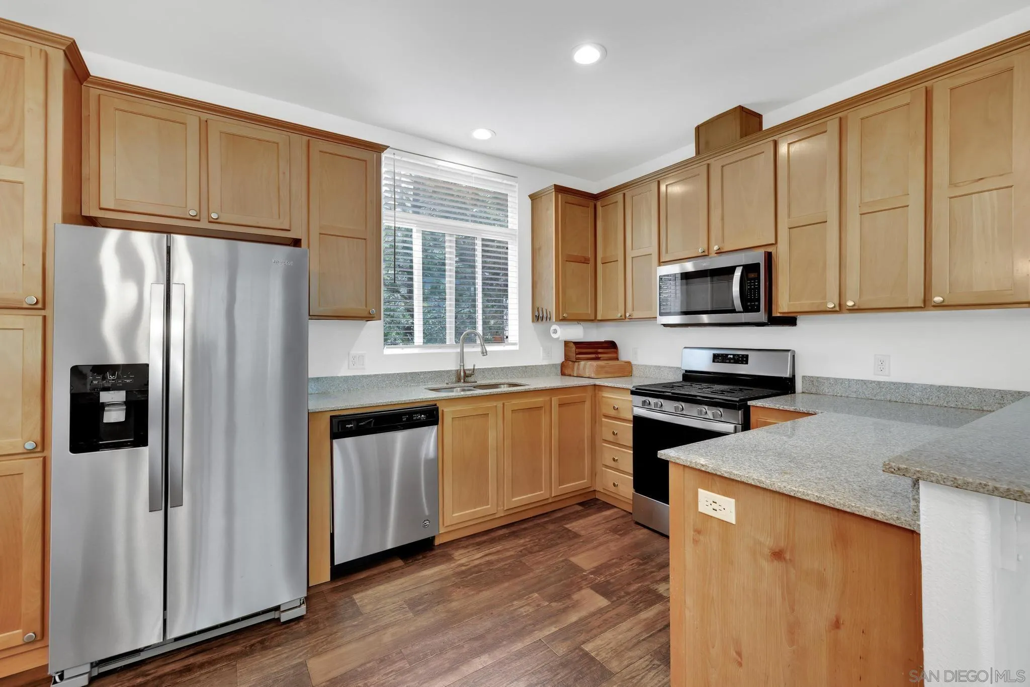4942 Heise Park Road Julian, CA 92036 - Photo 9 of 48 Gallery Image 9