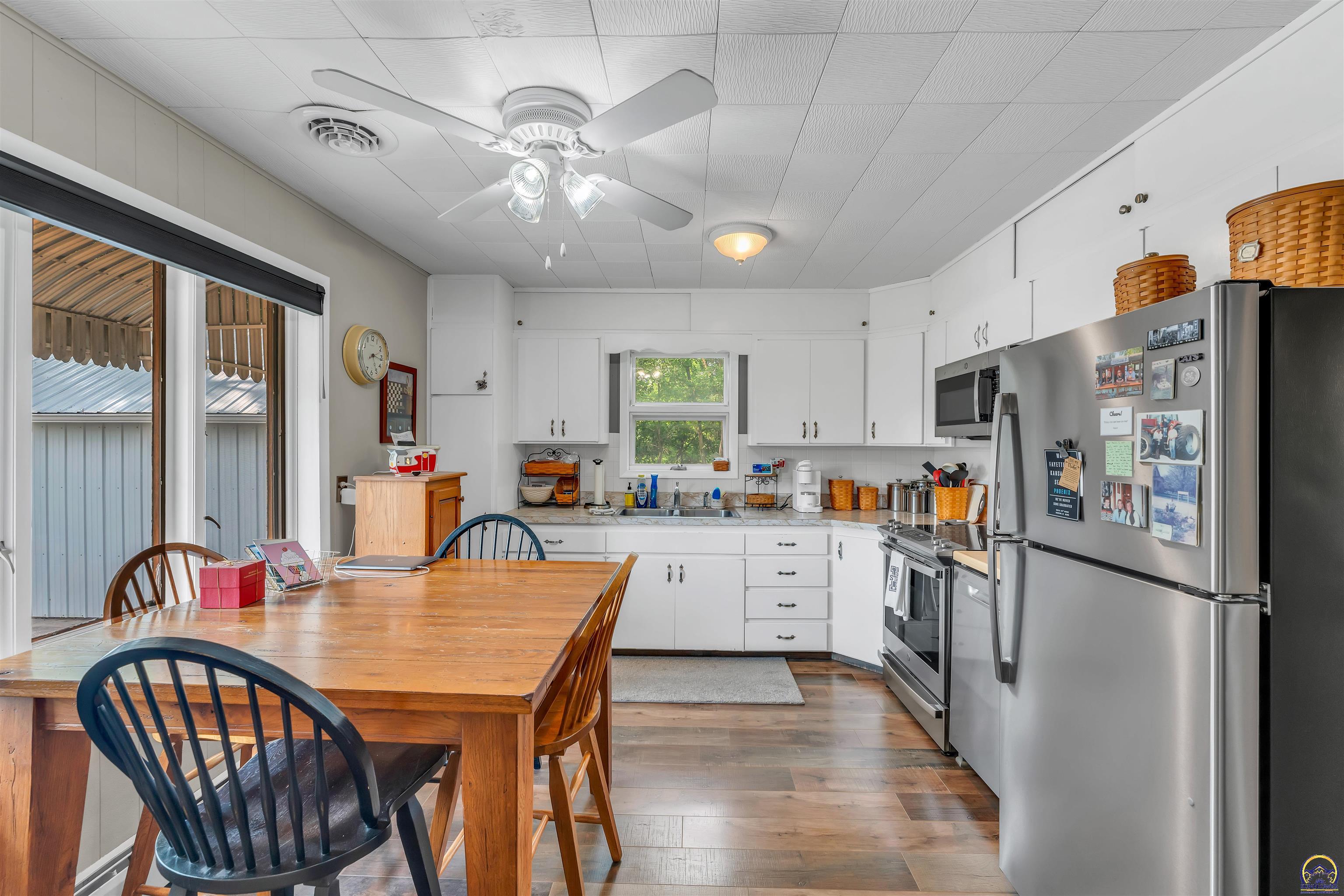 6521 Northwest Hall Road Rossville, KS 66533 - Photo 28 of 33