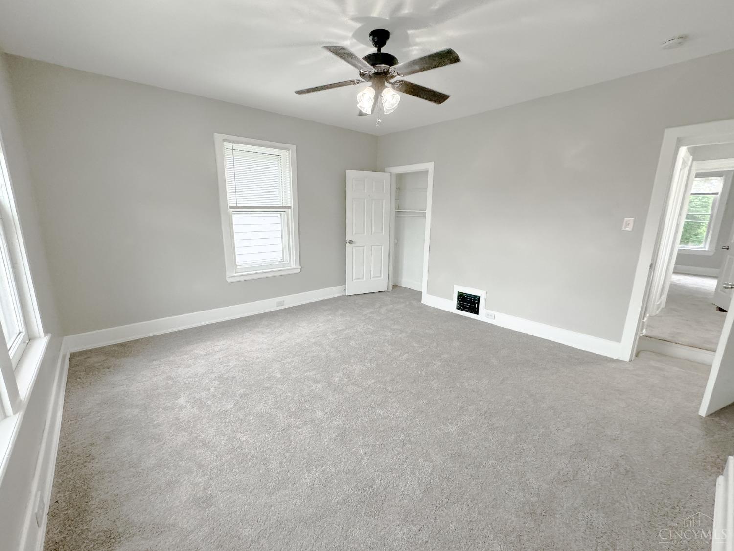 2203 Lawn Avenue Norwood, OH 45212 - Photo 10 of 23