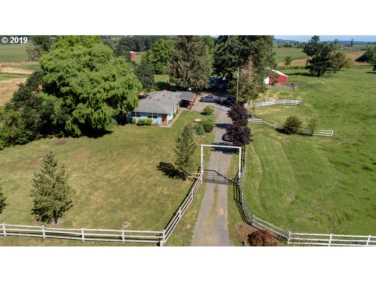 13611 Marion Road Southeast Turner, OR 97392 - Photo 3 of 32