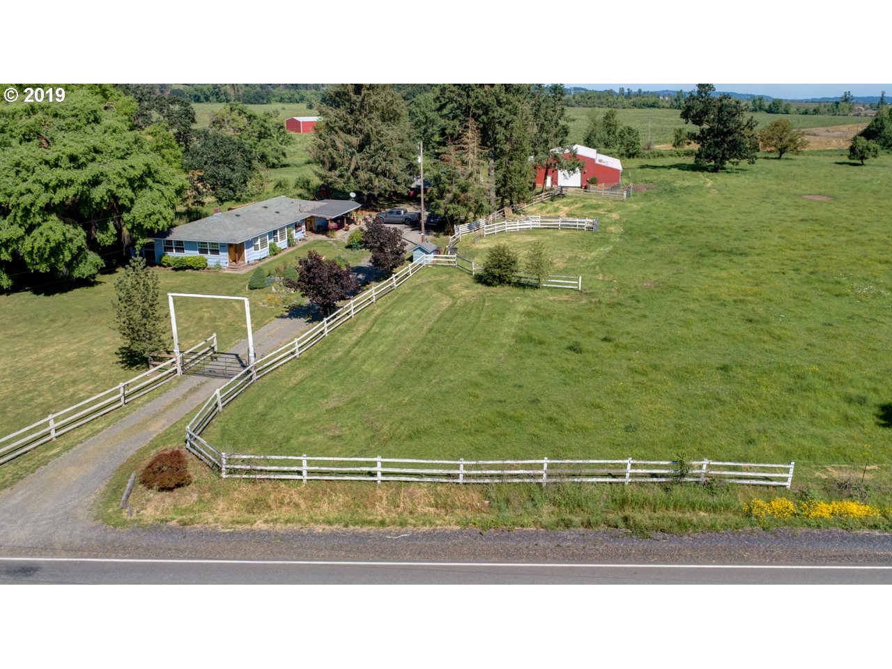 13611 Marion Road Southeast Turner, OR 97392 - Photo 27 of 32