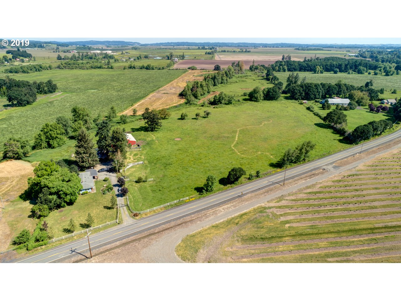 13611 Marion Road Southeast Turner, OR 97392 - Photo 4 of 32