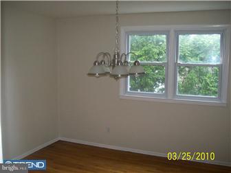 1225 Whitney Road Southampton, PA 18966 - Photo 2 of 10 Dining Room
