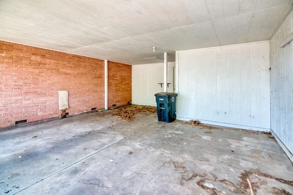 $185,000 | 511 East Rainey Street, Mason, TX 76856