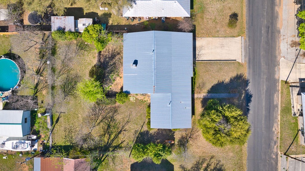 511 East Rainey Street Mason, TX 76856 - Photo 43 of 63 an aerial view of a house