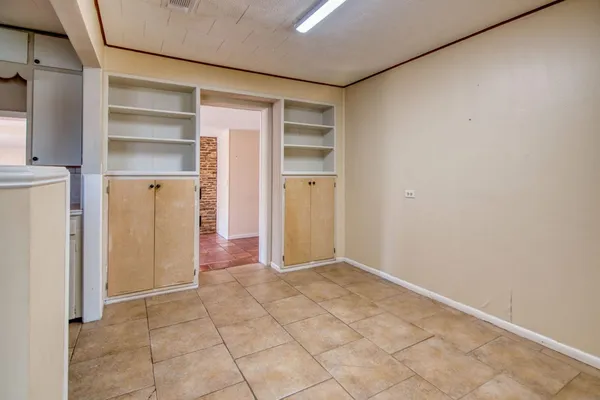 $185,000 | 511 East Rainey Street, Mason, TX 76856