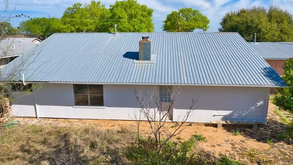 $185,000 | 511 East Rainey Street, Mason, TX 76856