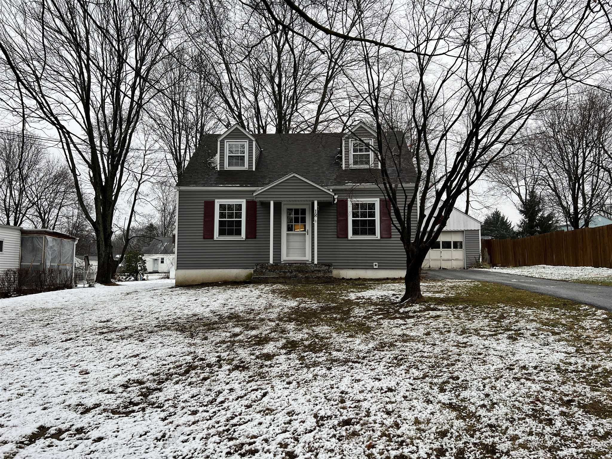 18 Kinderhook Drive, Poughkeepsie, NY 12603 Compass