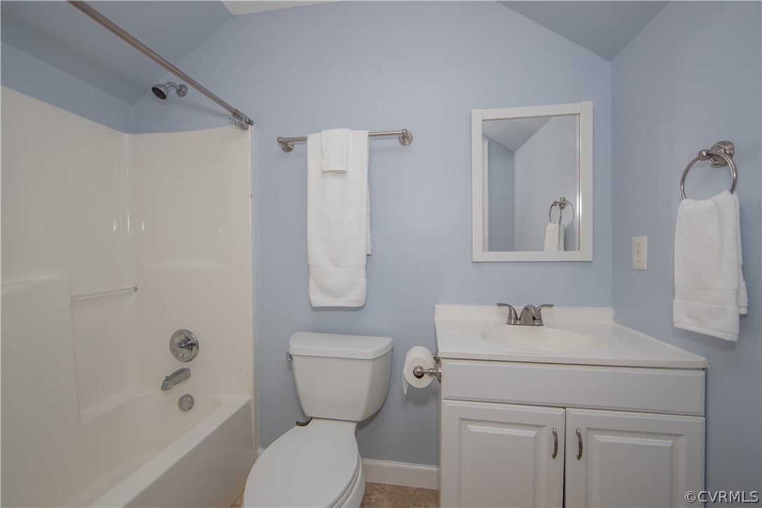 846 Club Ridge Terrace Chester, VA 23836 - Photo 22 of 35 a bathroom with a sink toilet and shower