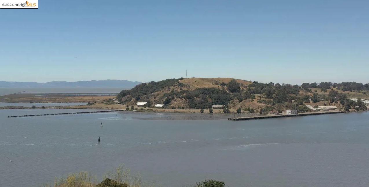 199 Sandy Beach Road Vallejo, CA 94590 - Photo 2 of 13 a view of city and ocean
