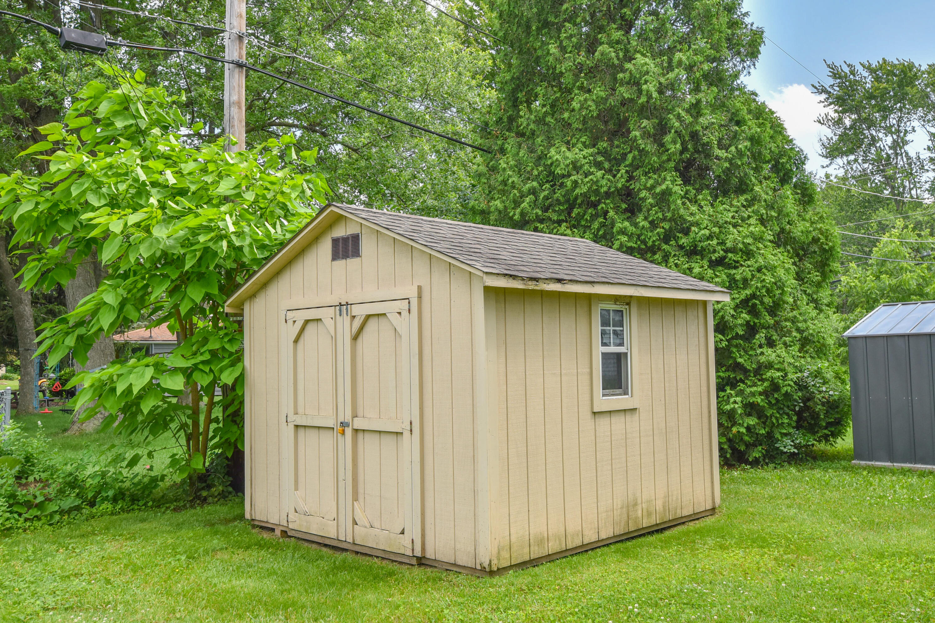 W156 N8028 Pilgrim Road Menomonee Falls, WI 53051 - Photo 26 of 30 Shed