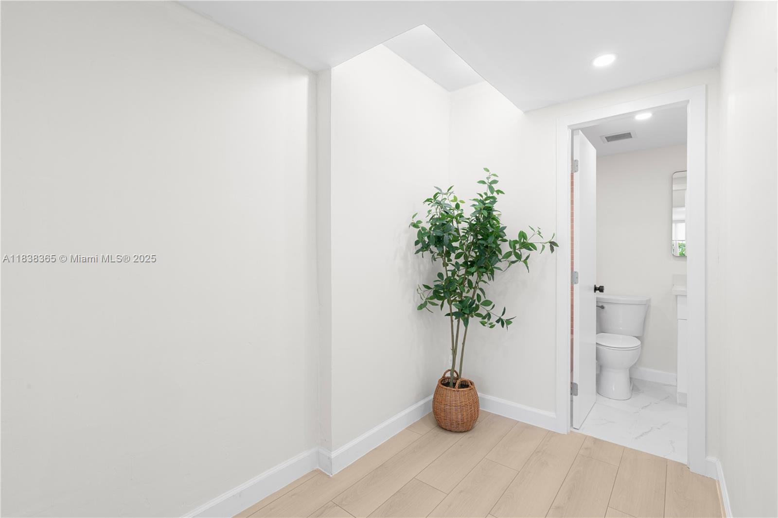 4400 Hillcrest Drive, Unit 314B Hollywood, FL 33021 - Photo 15 of 25 a view of a potted plant in a bathroom