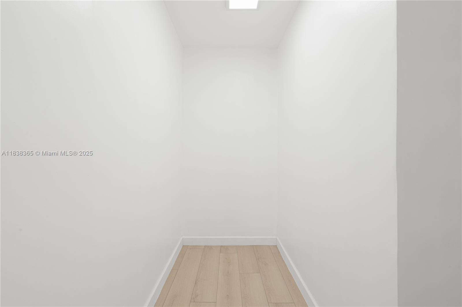 4400 Hillcrest Drive, Unit 314B Hollywood, FL 33021 - Photo 16 of 25 a view of a small space